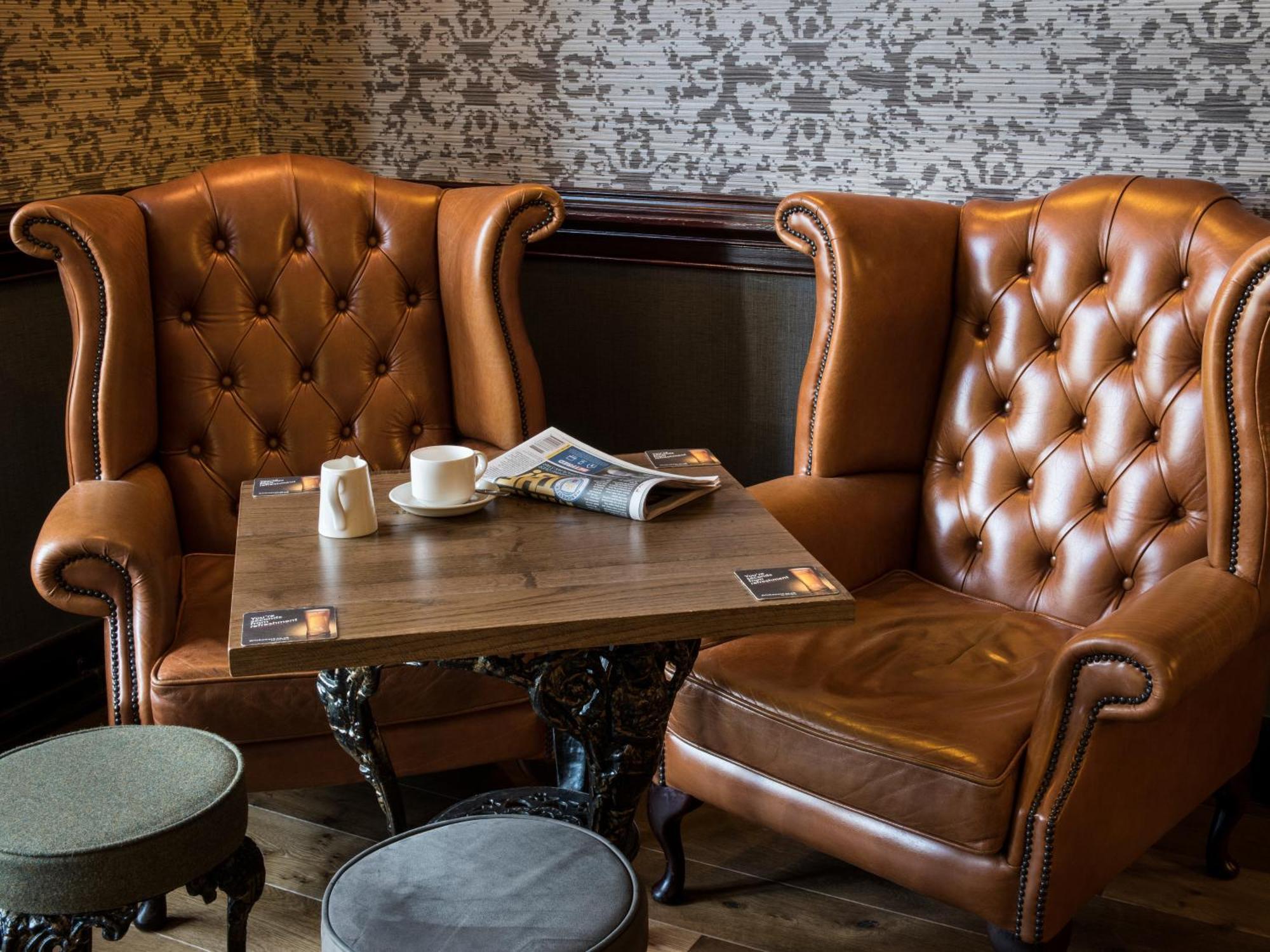 The Royal Toby Hotel Rochdale Buitenkant foto