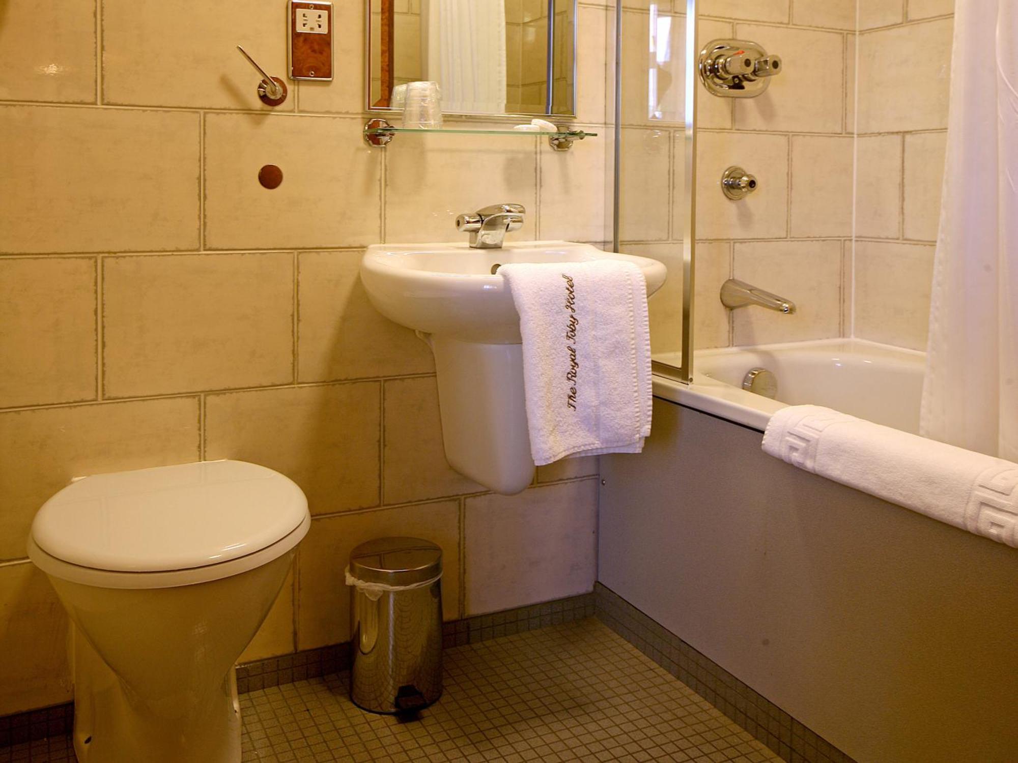 The Royal Toby Hotel Rochdale Buitenkant foto